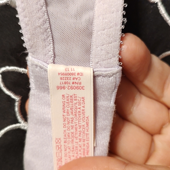 💕 Vintage EUC Victoria's Secret Dream Angels Lined Demi Underwire Bra, Lavender - Picture 9 of 10